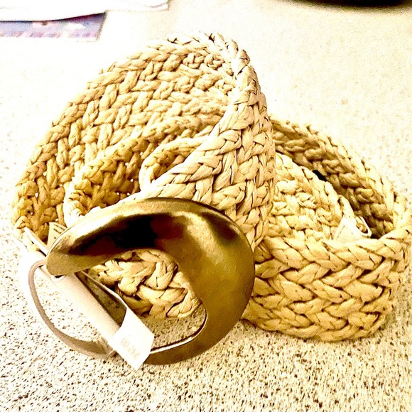 Levi's Accessories - Levi's Beige Raffia Belt with Gold Buckle Size XL 2 inch width NEW WITH TAGS